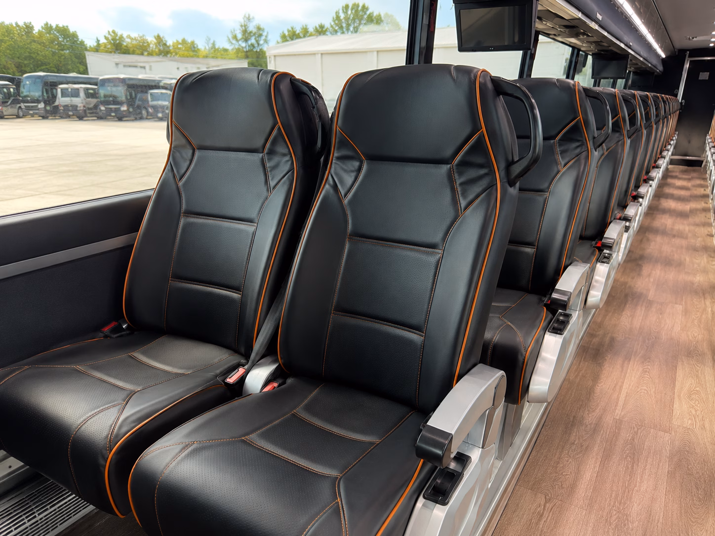 grand forks bus rental service area