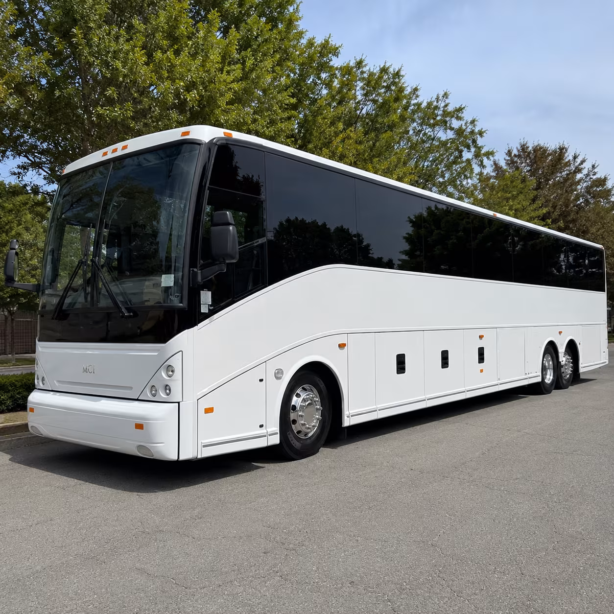 group bus runs between grand forks and fargo hector international airport far