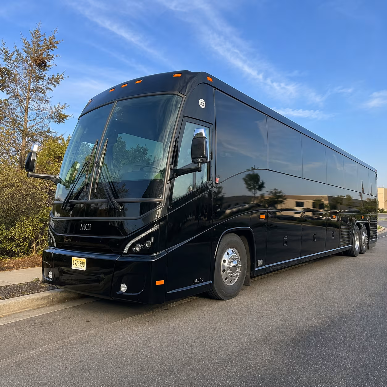 long distance bus rentals to minneapolis saint paul for concerts medical travel and conventions